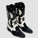 Cowboy boots with piece detail